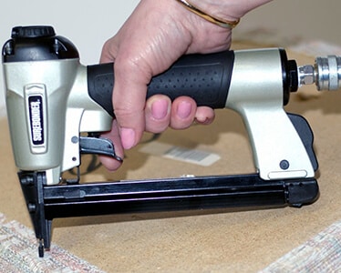 Best Electric Staple Guns Review and Buyer's Guide