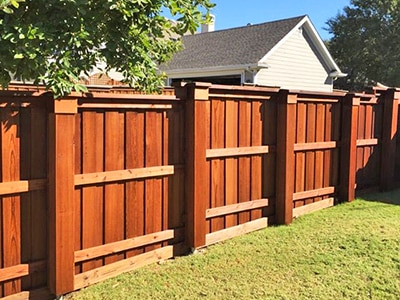 Best Fence Paint in 2019 – Review and Buyer’s Guide